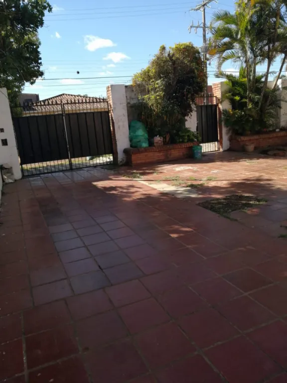 Vendo Casa Barrio Santa María — foto 2