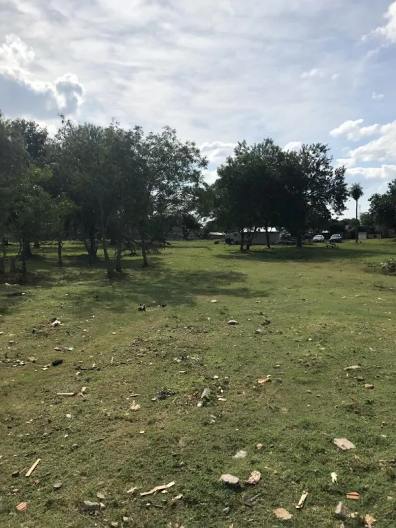 VENDEMOS 5 HAS EN LUQUE — foto 2