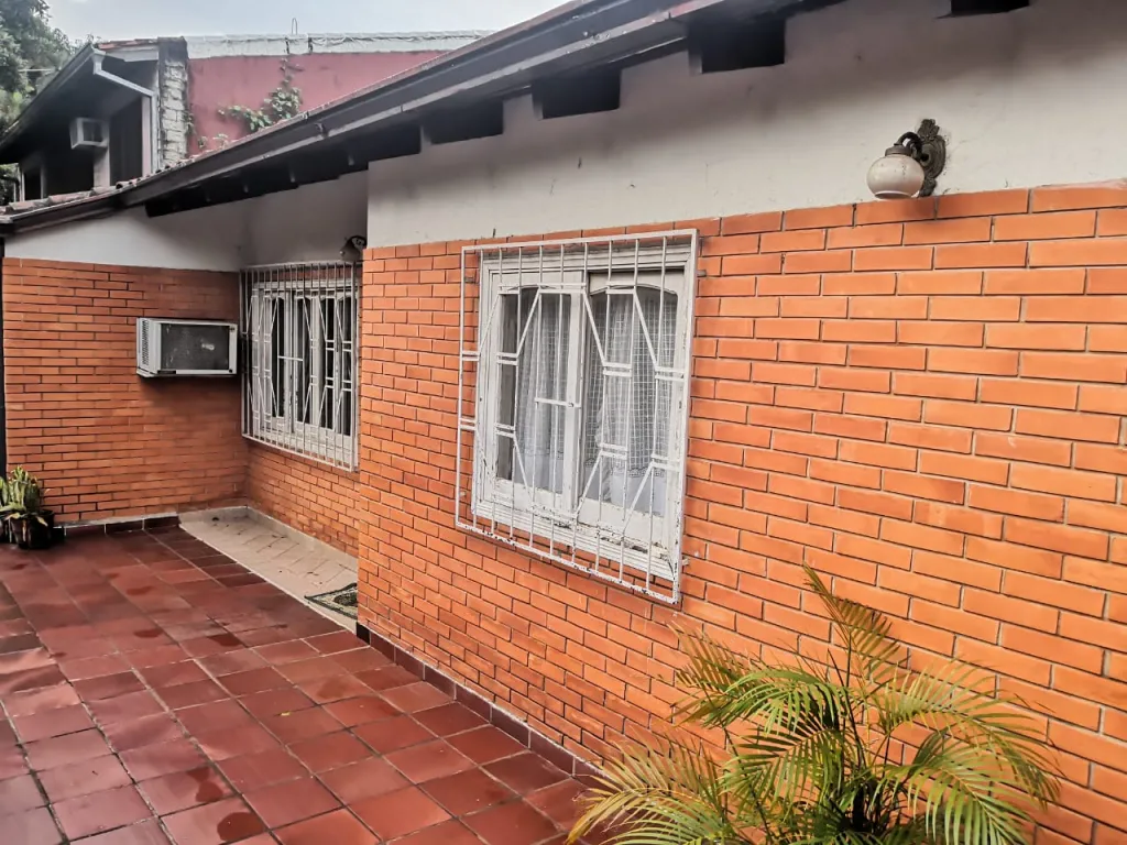 VENDO CASA EN LAMBARE — foto 2