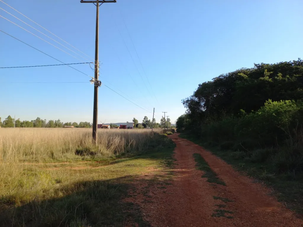 Terreno de 386m2 en acceso a San Bernardino- Urbanización El Cortijo — foto 3
