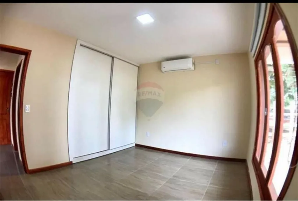 Chalet a estrenar ubicado en Marambure-Luque. — foto 2