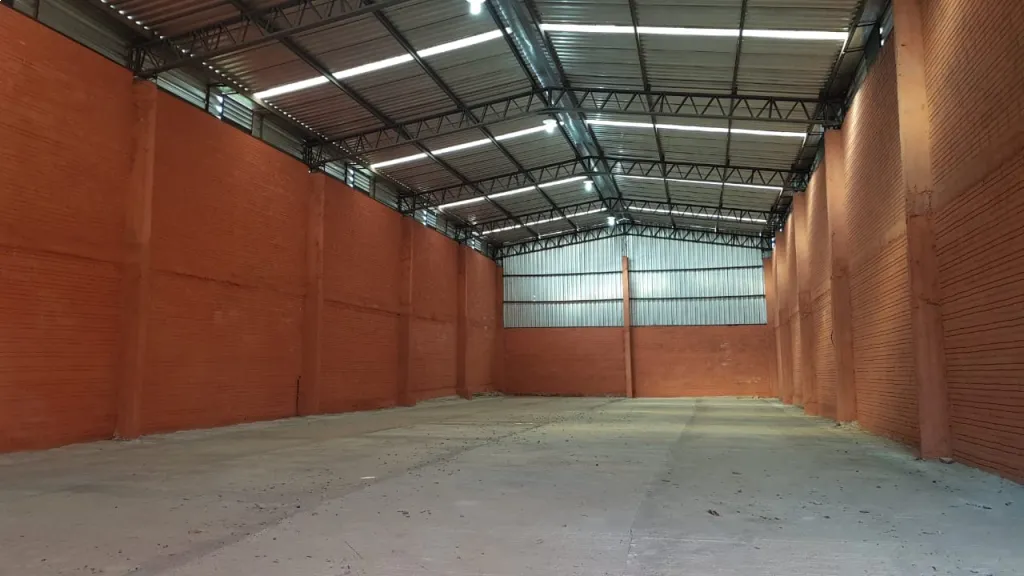 En venta depósito de 360 m2 Mariano Roque Alonso — foto 3
