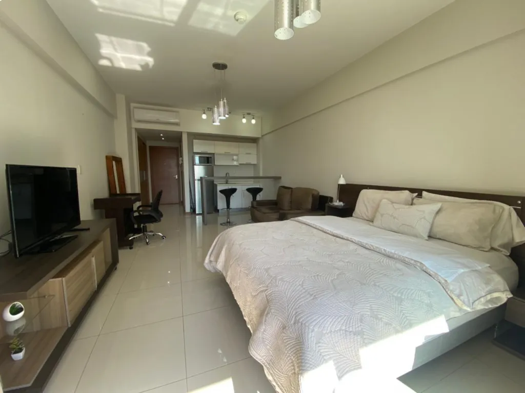 Alquilo loft a pasos del paseo la galería — foto 2
