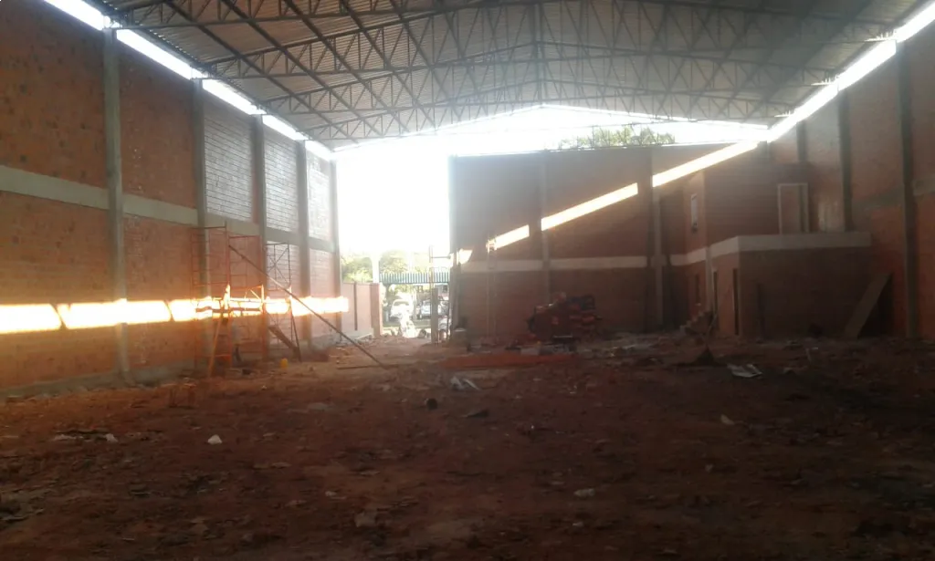 En venta depósito de 800m2 zona Mariano Roque Alonso — foto 2