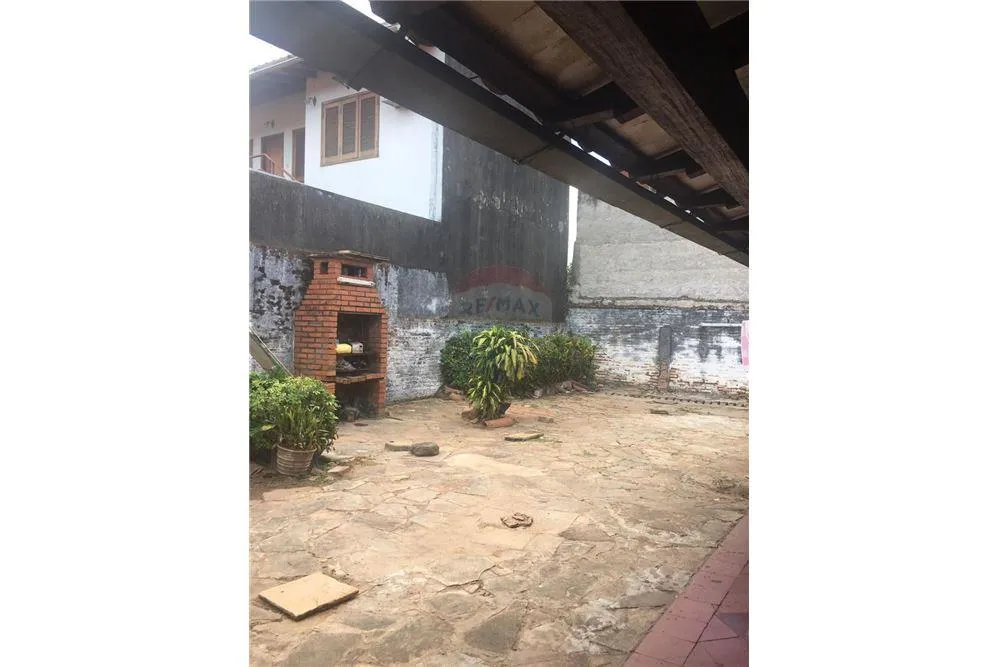 OFERTA! Casa a Demoler o Refaccionar en B° Herrera — foto 2