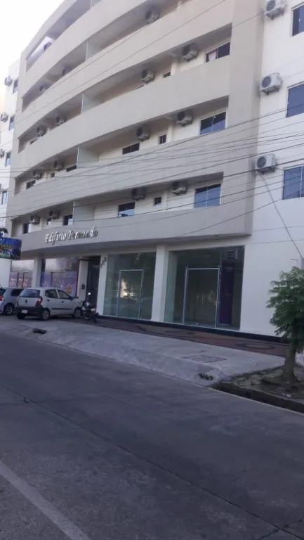 ALQUILO SALÓN COMERCIAL EN EL CENTRO DE LUQUE COD 1619 — foto 3