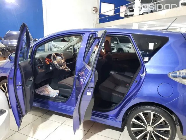 Toyota Ractis 2010 — foto 6
