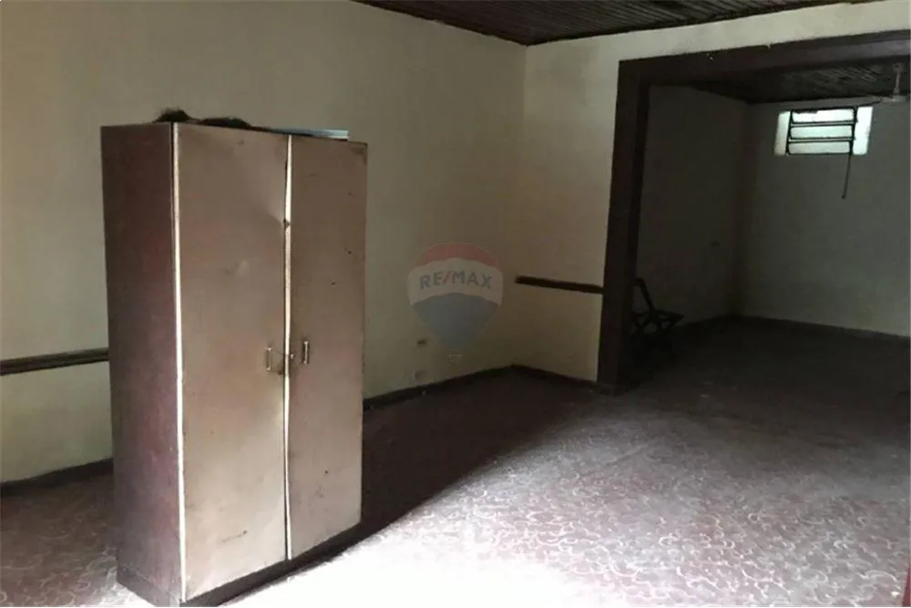 VENDO TERRENO CON CASA EN EXCELENTE UBICACIÓN — foto 2