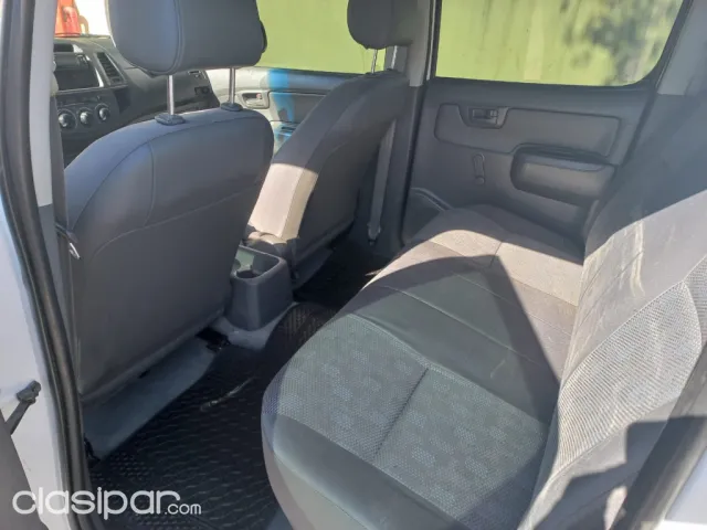 Toyota Hilux 2012 — foto 4