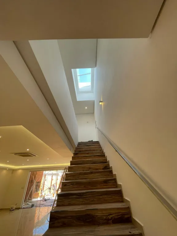 ALQUILO DUPLEX A ESTRENAR EN LUQUE. ZONA CONMEBOL — foto 3