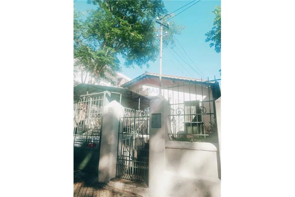 vendo casa en el centro de Asuncion zona Pettirossi — foto 3