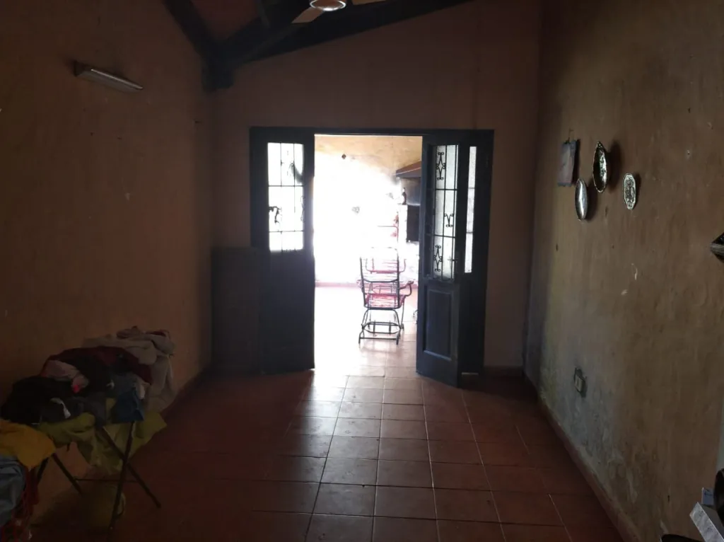 Vendo casa en Lambaré a 2 cuadras de Bruno Guggiari!! — foto 2