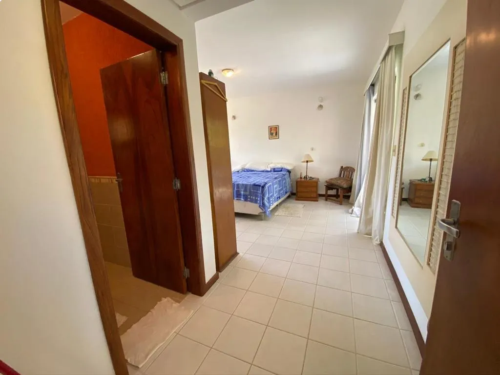 En venta amplia casa de 5 dormitorios San Bernardino — foto 2