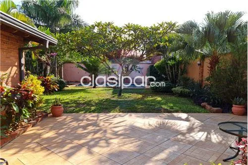 Casa con piscina en Barrio Herrera — foto 3