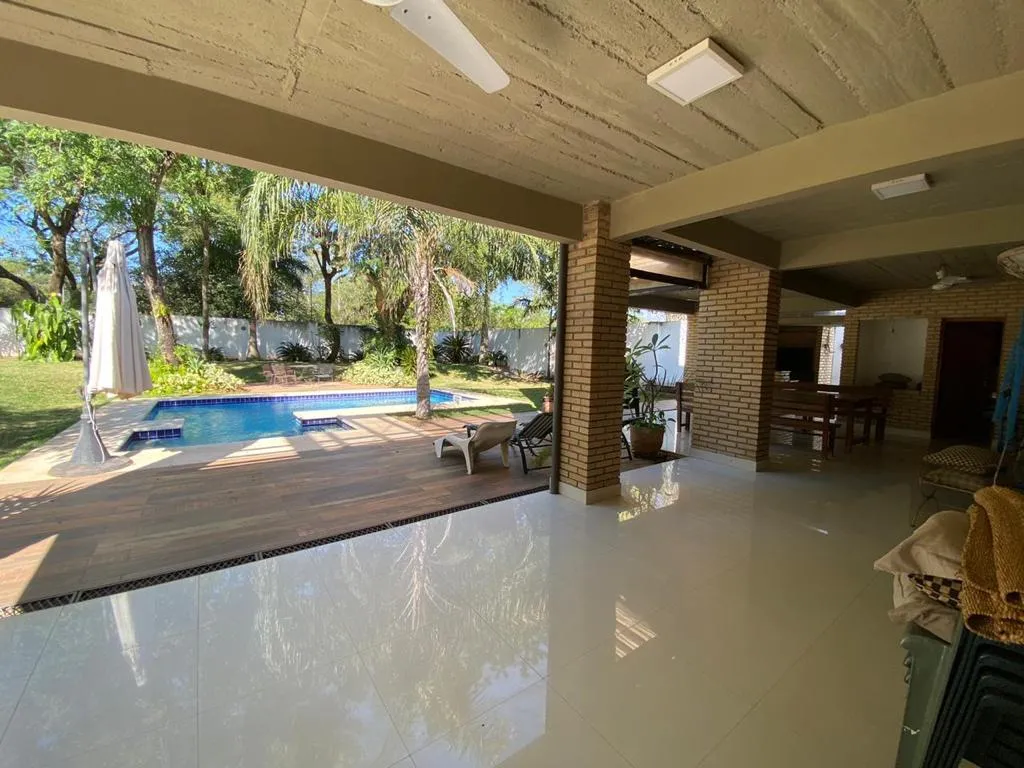 Vendo hermosa casa de 5 dormitorios San Bernardino — foto 2