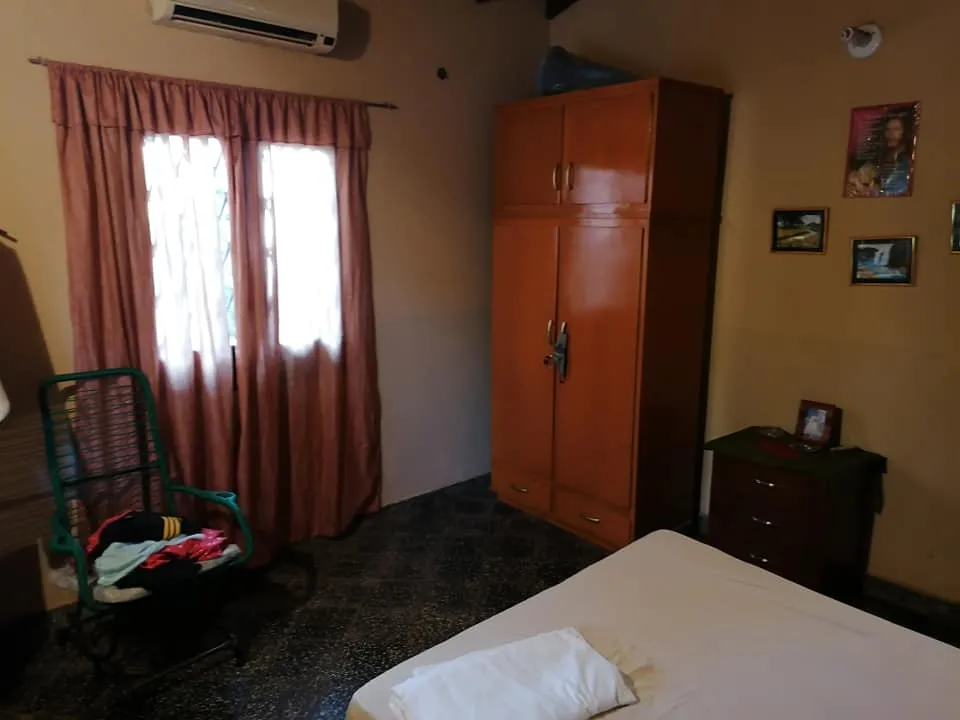 Vendo casa en esquina en la ciudad de Ñemby — foto 3