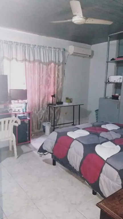 VENDO HERMOSA CASA EN FERNANDO DE LA MORA ZONA SUR. E2396 — foto 3