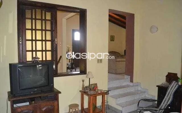 En Venta Hermosa Residencia en esquina en Barrio Sajonia — foto 2