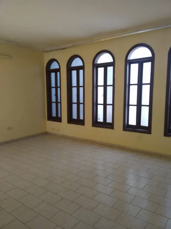 VENDO MANSION EN BARRIO SAJONIA — foto 2