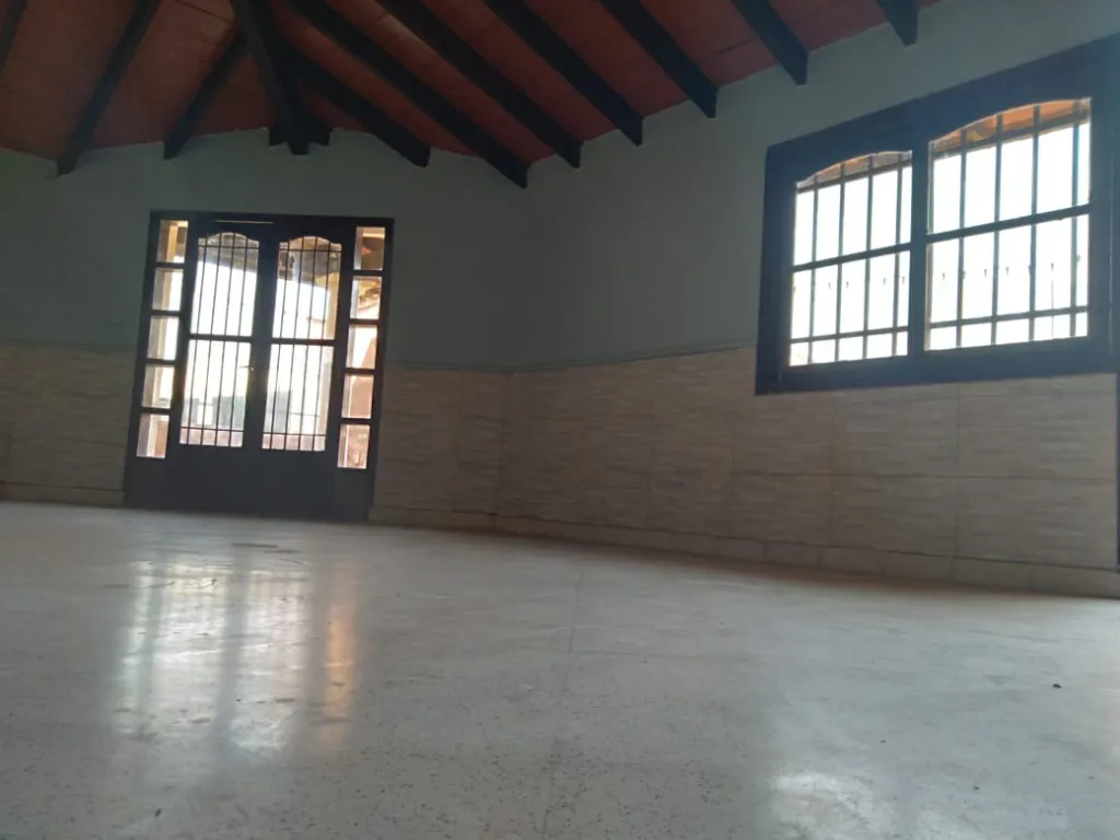 En Mariano Roque Alonzo, a 200 mts de Ruta Transchacho, casa en Esquina. — foto 2