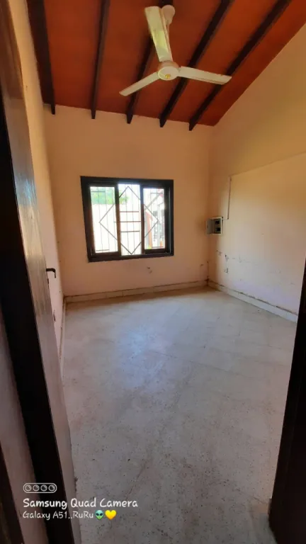 En Mariano Roque Alonzo, a 200 mts de Ruta Transchacho, casa en Esquina. — foto 3
