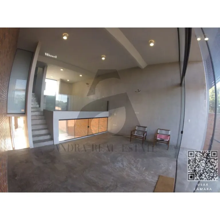 TRIPLEX A LA VENTA EN LUQUE — foto 3