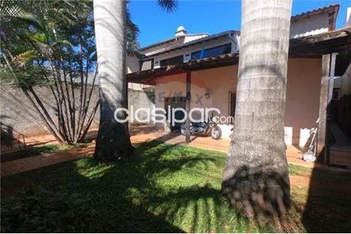 CASA SOBRE MARISCAL ESTIGARRIBIA — foto 3