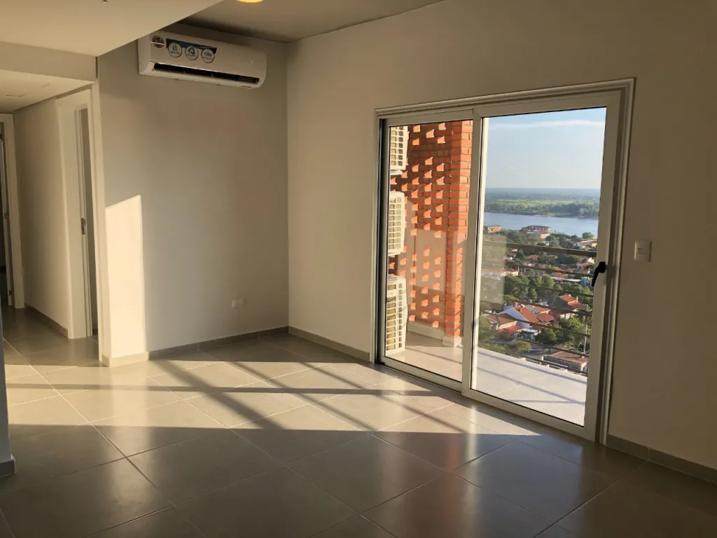 HERMOSO DEPARTAMENTO EN SAJONIA — foto 2