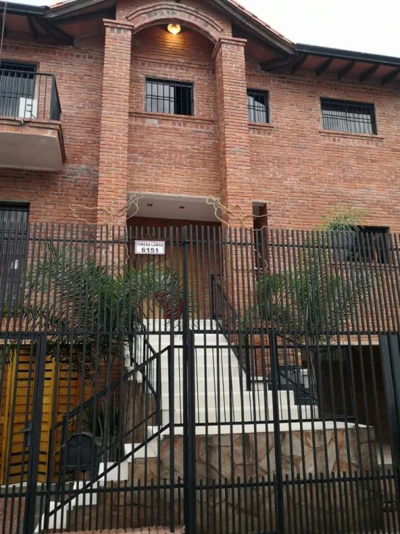 Residencia en barrio los laureles — foto 3