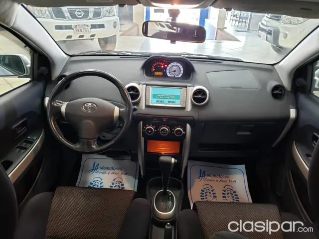 Toyota Ist 2005 - foto 8