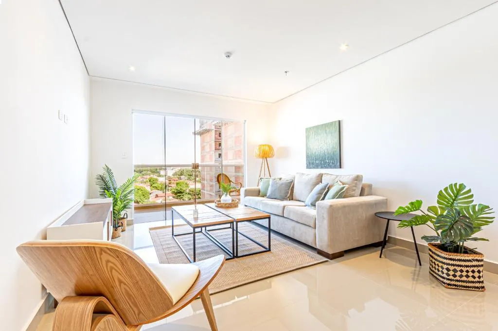 En alquiler departamento amoblado de 2 dormitorios, zona Mburucuya — foto 3