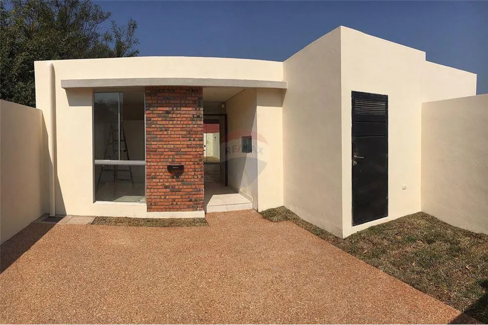 Vendo Moderno Chalet en Loma Merlo, Luque. — foto 2
