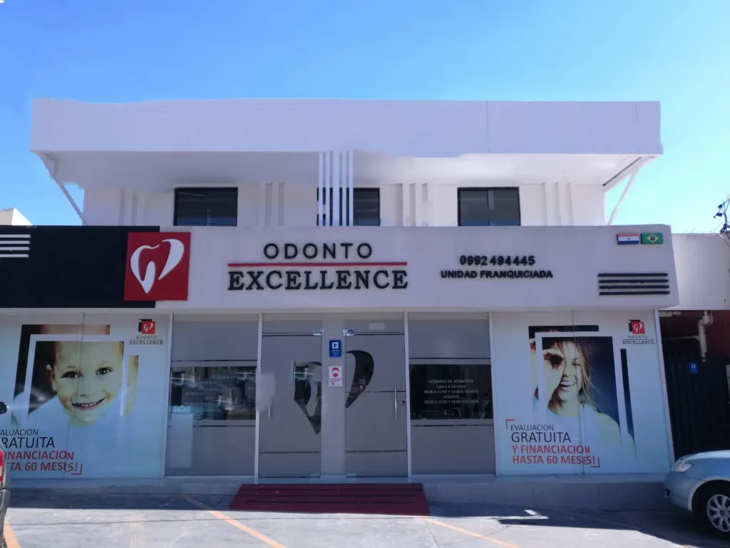 Paseo Kennedy alquila salon comercial a cuadras de la Municipalidad de Lambare — foto 2