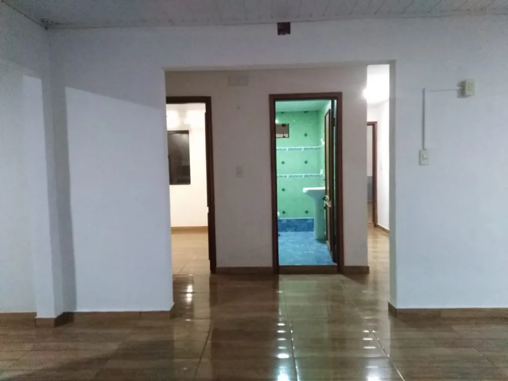 VENDO IMPONENTE CASA EN SAN CARLOS - CONCEPCIÓN — foto 3
