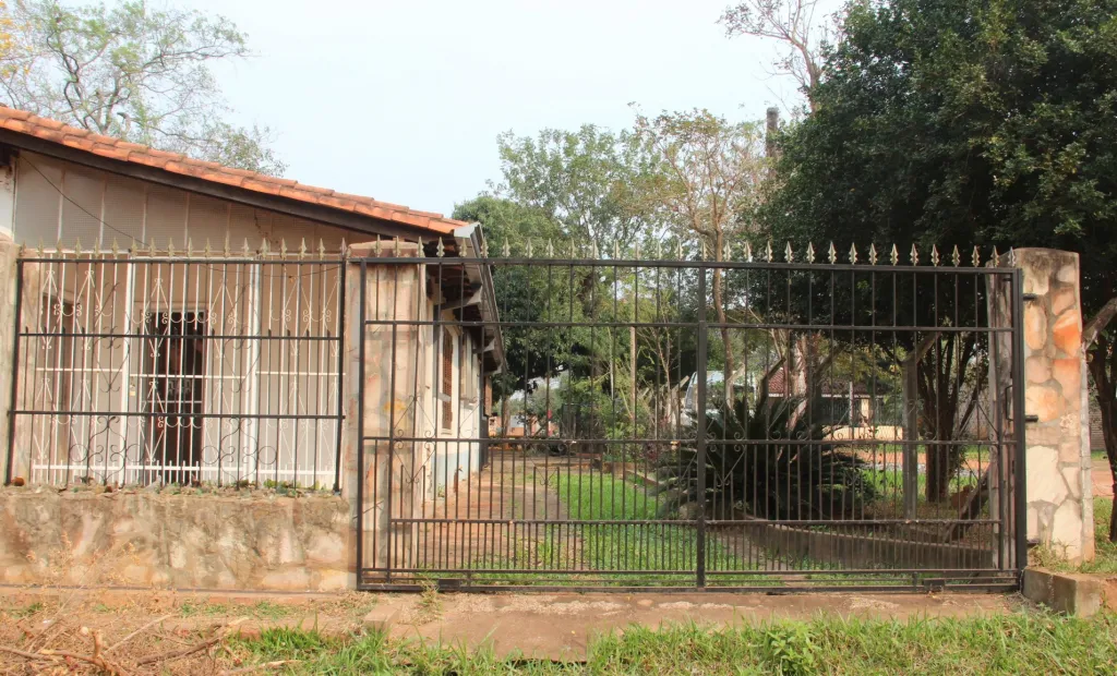 VENDO CASA EN ISLA BOGADO – LUQUE — foto 3