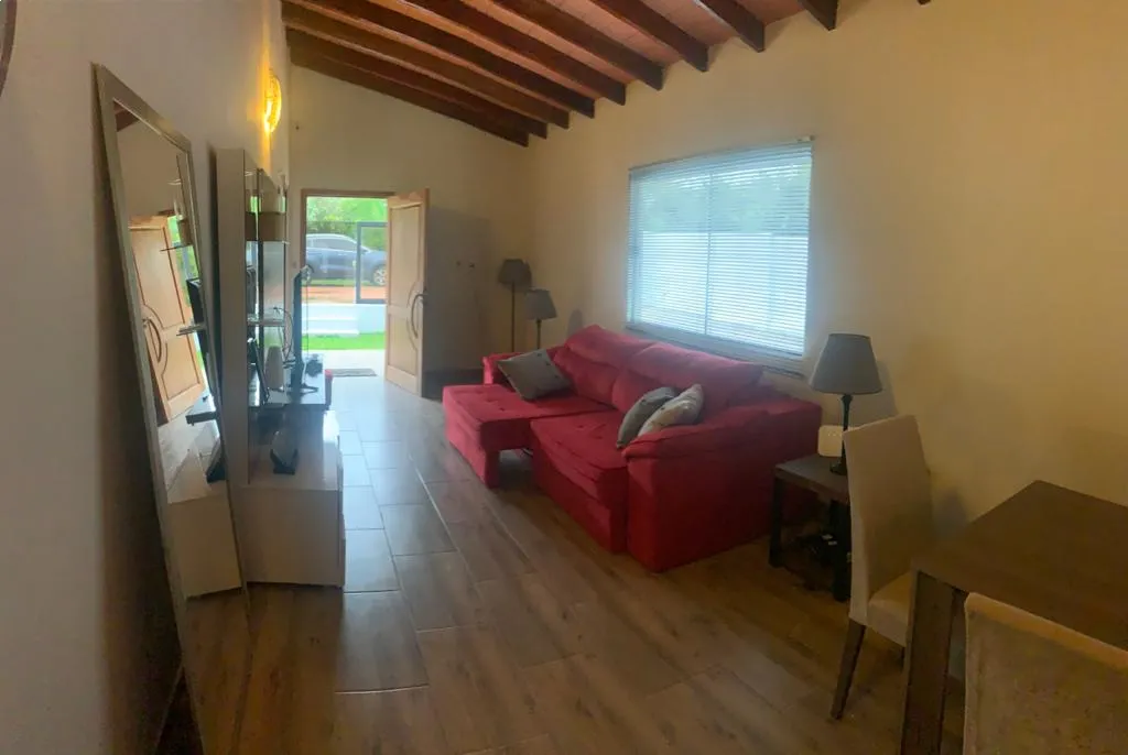 Vendo casa con piscina completamente amoblada en la ciudad de paraguari — foto 2