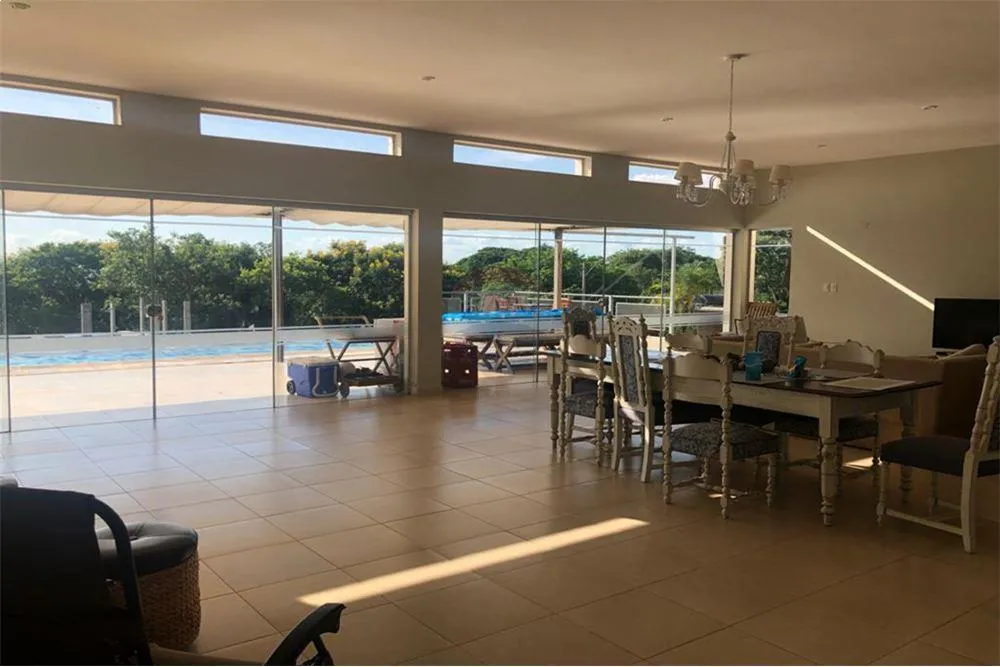 Hermosa casa de verano, casi nueva en terreno de mas de 1.772 mts2 — foto 2