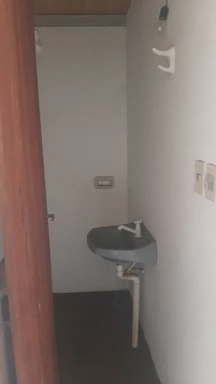 Departamento Independiente Cerca de La UNA — foto 3