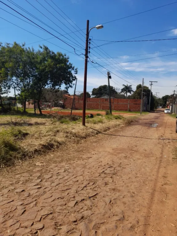 VENDO TERRENO EN SAN LORENZO BARRIO SANTO REY — foto 2