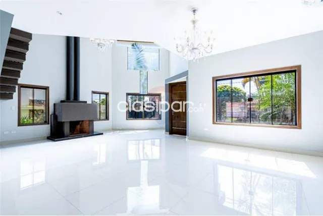 Vendo hermosa y exclusiva casa en Villa Adela! — foto 2