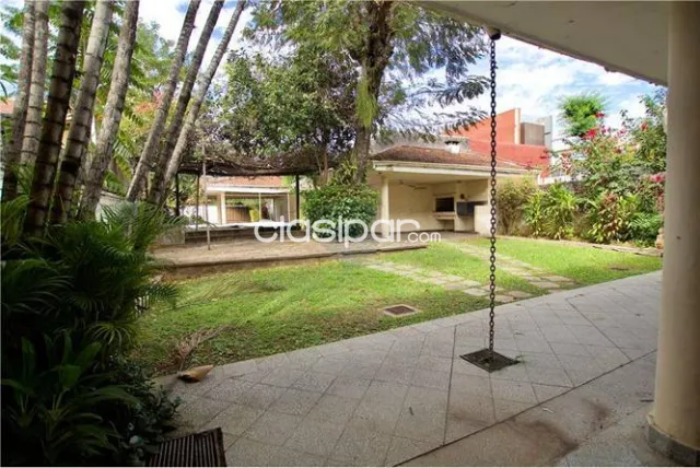 Casa con hermosa ubicación — foto 3