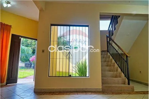 VENDO EN FDO DE LA MORA - HERMOSA RESIDENCIA (Zona Avelino Martínez) — foto 3