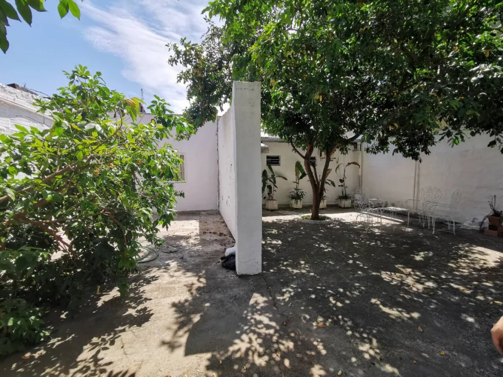 ALQUILO CASA PARA VIVIENDA U OFICINA EN EL CENTRO. — foto 2