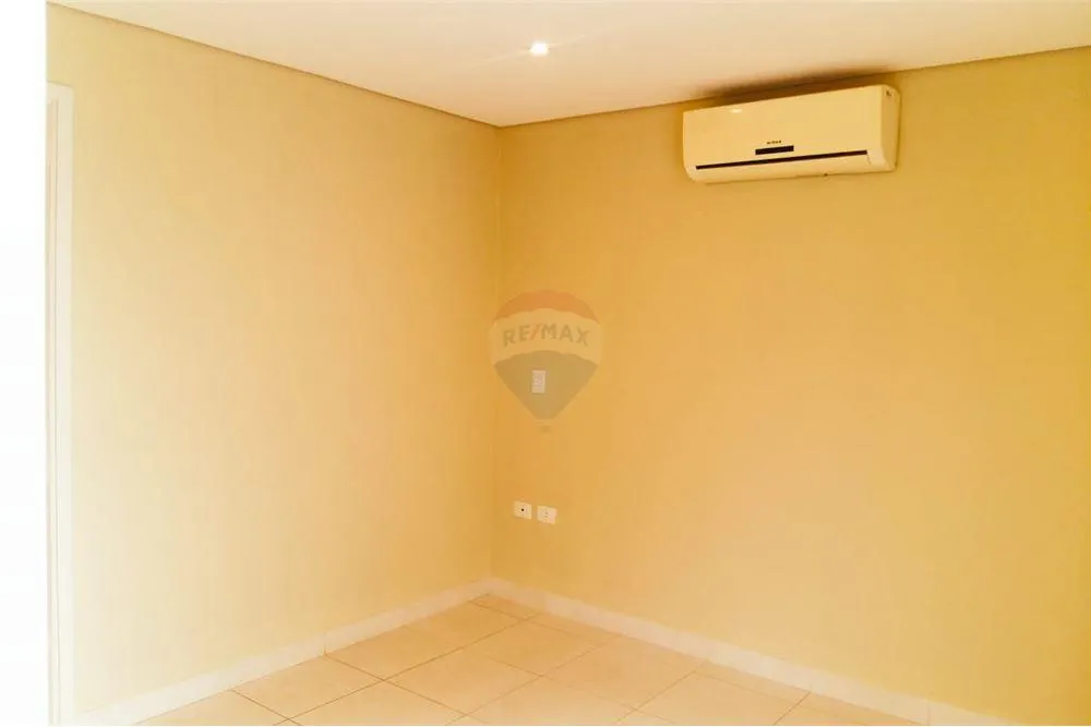 ALQUILO AMPLIO DPTO 1 DORMITORIO EN ASUNCION - 3.200.000 Gs. Mensual. — foto 2