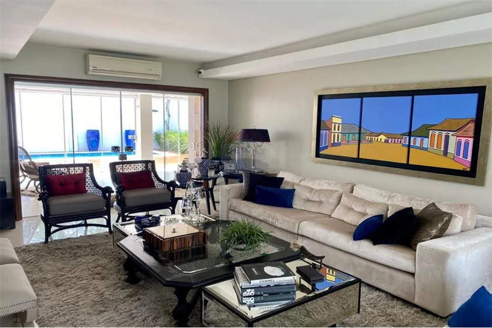 Alquilo lujosa residencia con piscina en Asunción - 4.000 USD Mensual. — foto 2