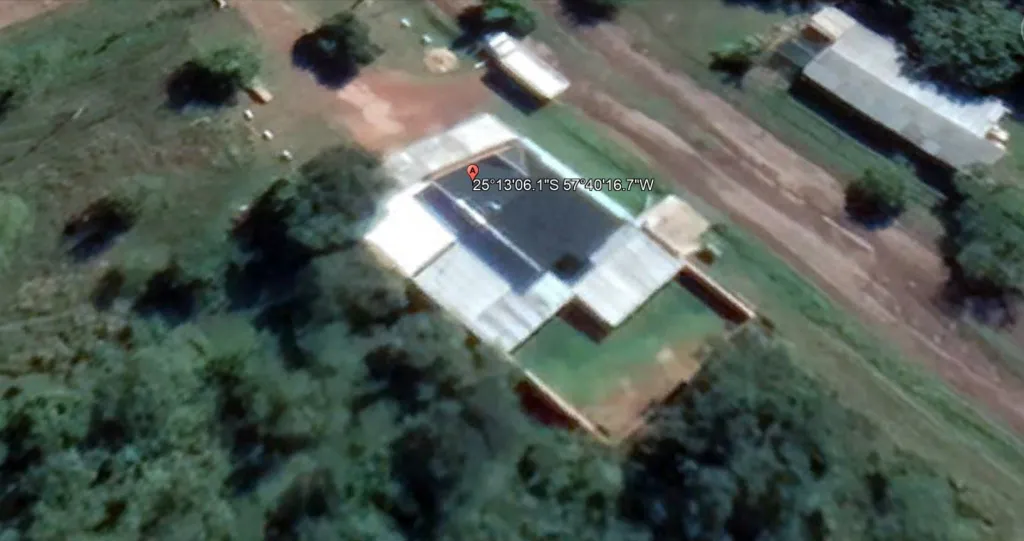 Casa de 2 plantas con salones comerciales en José Falcón sobre ruta — foto 3
