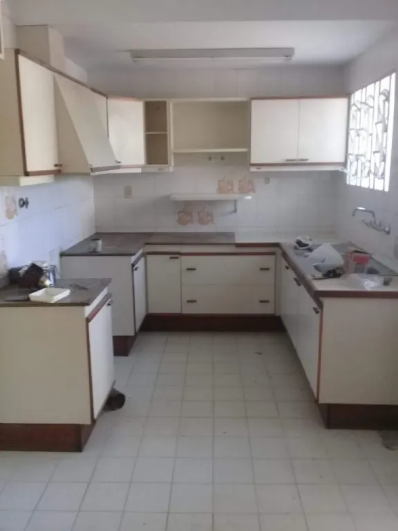 SUPER OFERTA. VENDO. RESIDENCIA Bo. MANORA. CARMELITAS. — foto 3