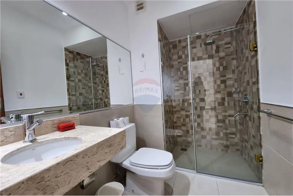 ALQUILO DEPARTAMENTO AMOBLADO DE 1 DORMITORIO + 1 COCHERA EN VILLA MORRA — foto 2
