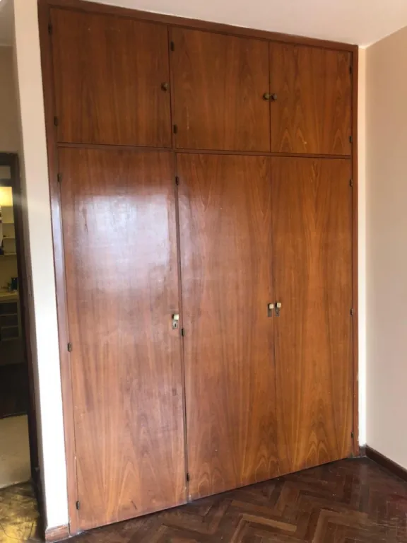 Alquilo Departamento en frente de plaza uruguaya — foto 3