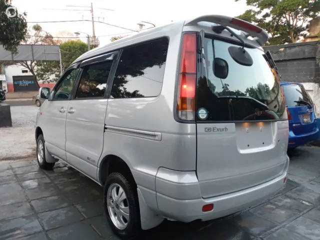 Toyota Noah 1997 — foto 6